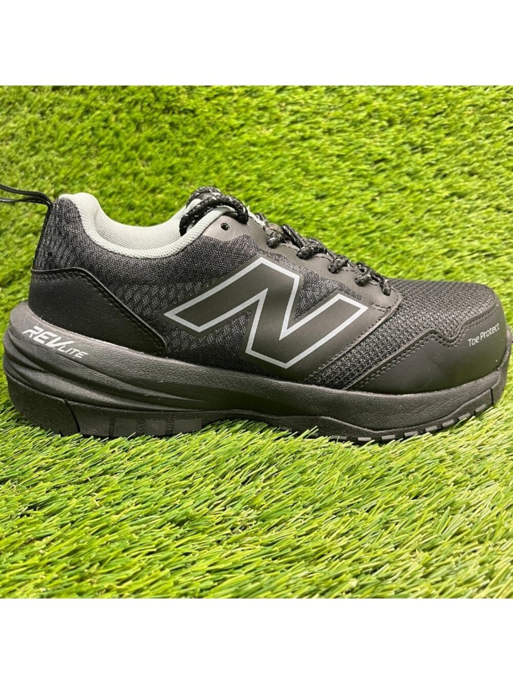 New Balance Quikshift Womens Size 7 Black Gray Composite Toe Safety Work Shoes